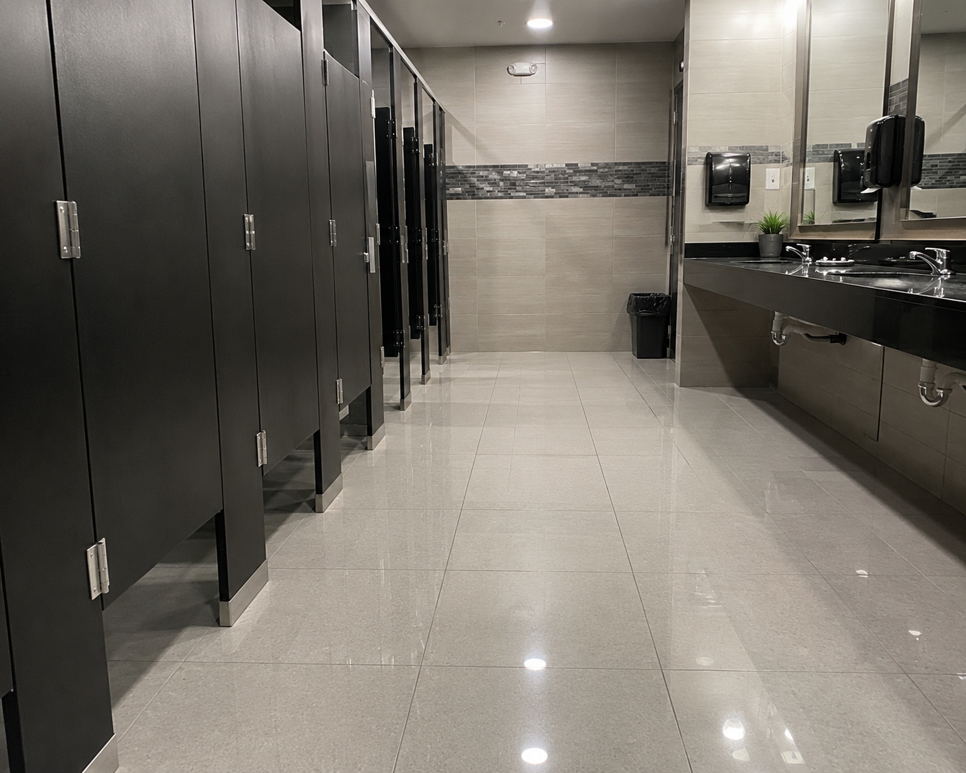 Commercial restroom